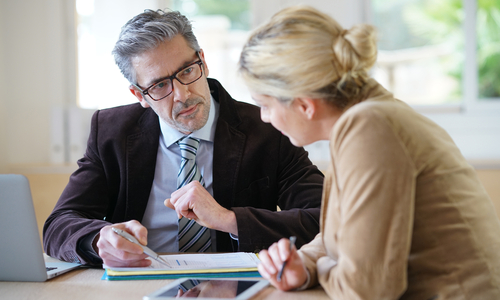 UK-Export-Finance-adviser-guiding-a-business-through-funding-support.png